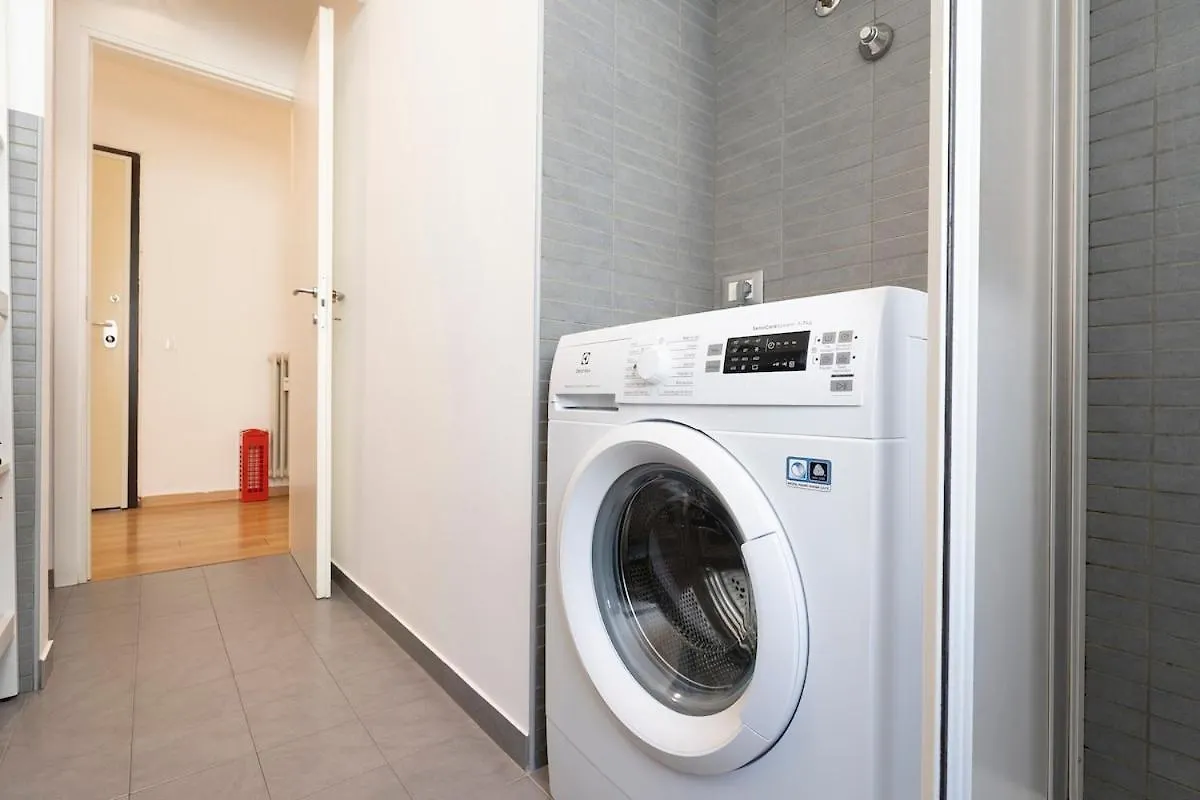 Enjoy Home - Appartamento Eulero Padova Italy