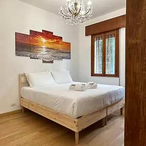 Eclectic Space Two Appartamento