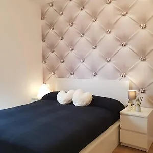 Apartament Bsuites Trieste In Centro Storico Con Wifi, Padwa